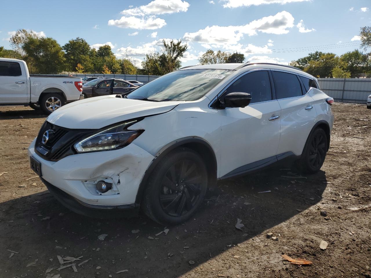 Nissan Murano S Image 1