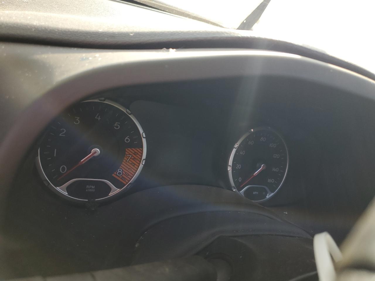 Jeep Renegade Limited Image 6