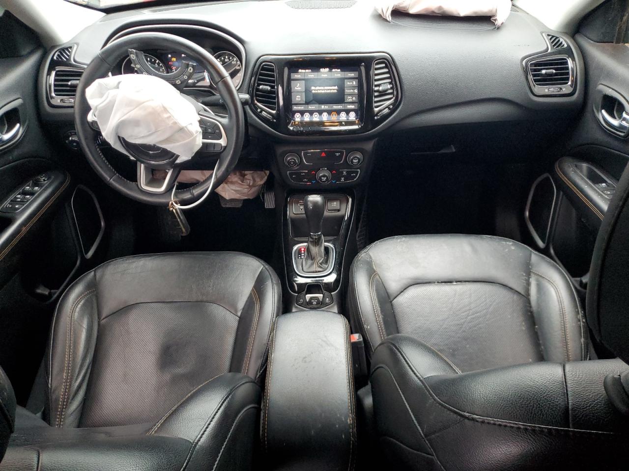 Jeep Compass Limited Image 12