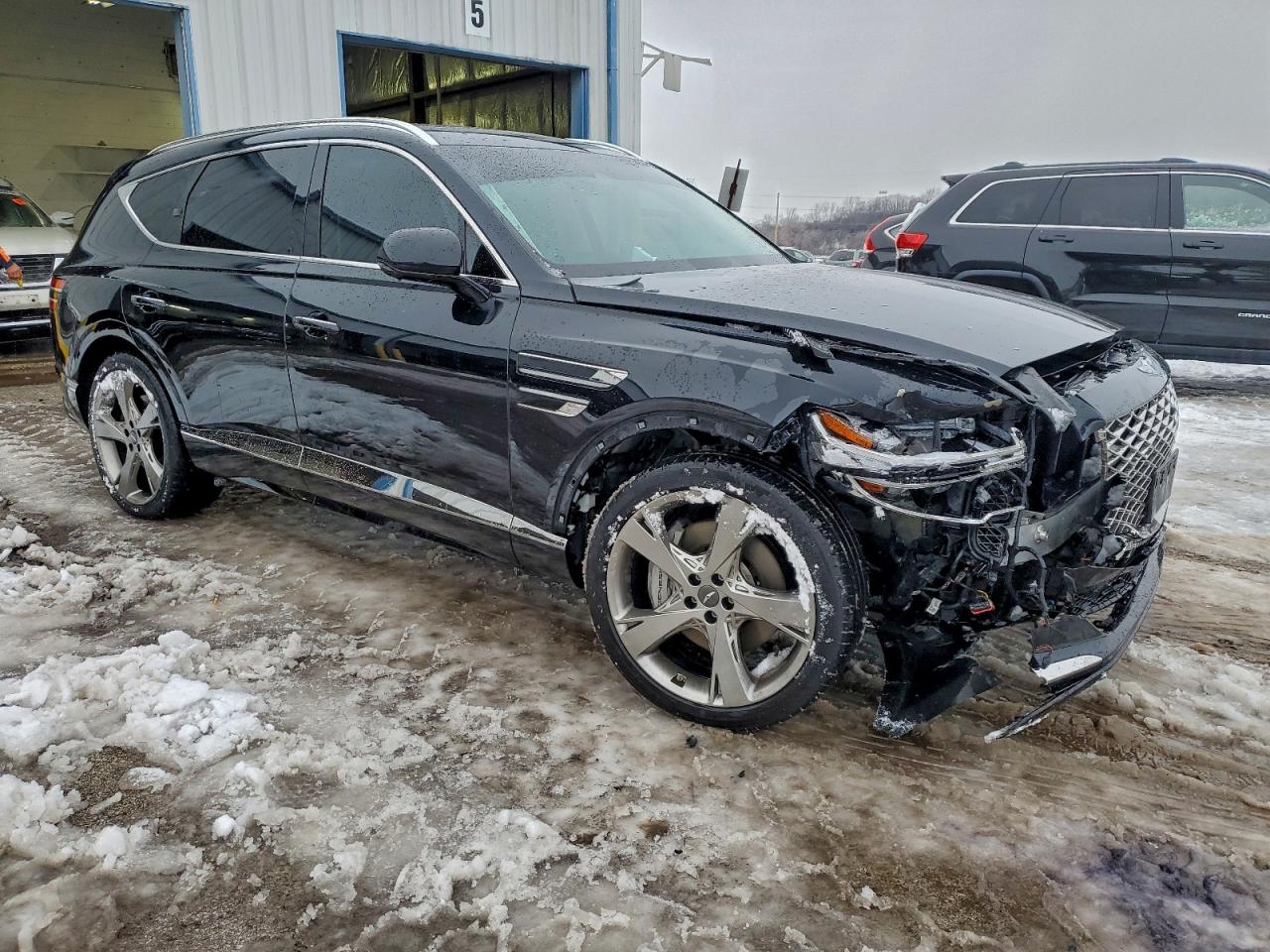 Genesis GV80 Base Image 11