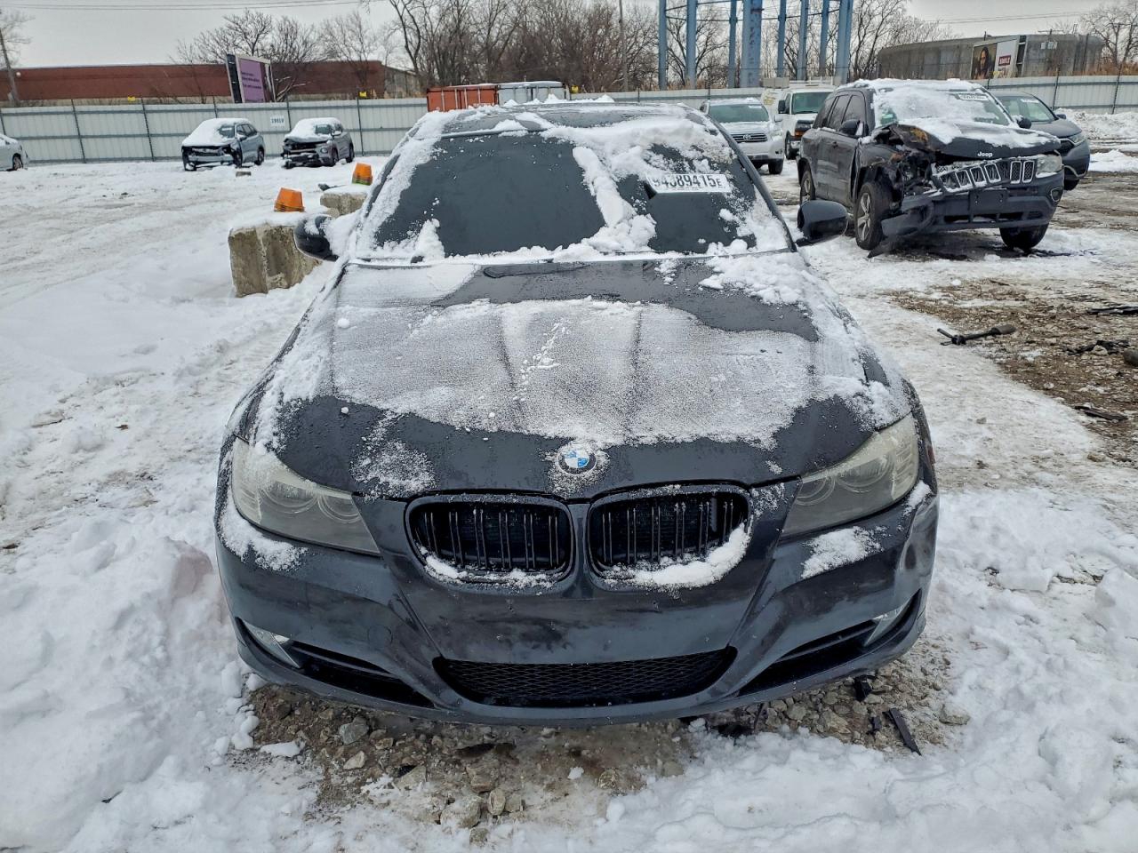 BMW 3 Series I Image 9