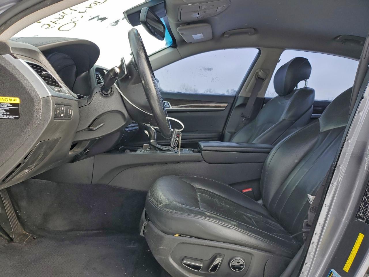 Hyundai Genesis 3.8l Image 9