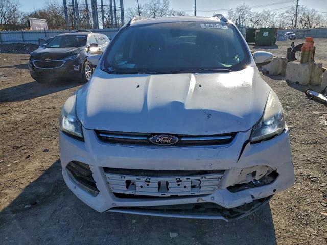 Ford Escape Titanium Image 10