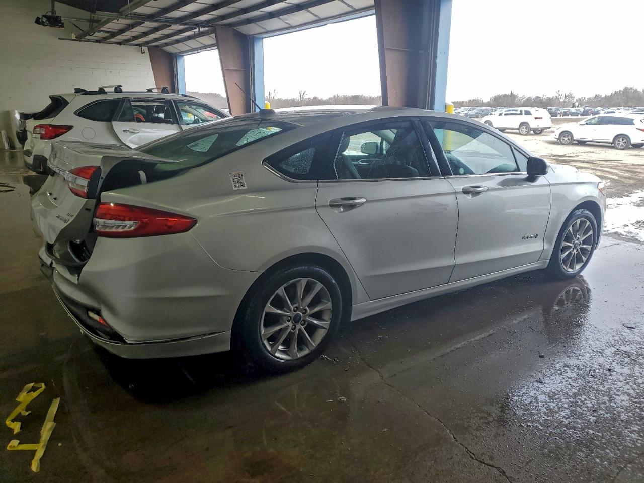 Ford Fusion Se Hybrid Image 4