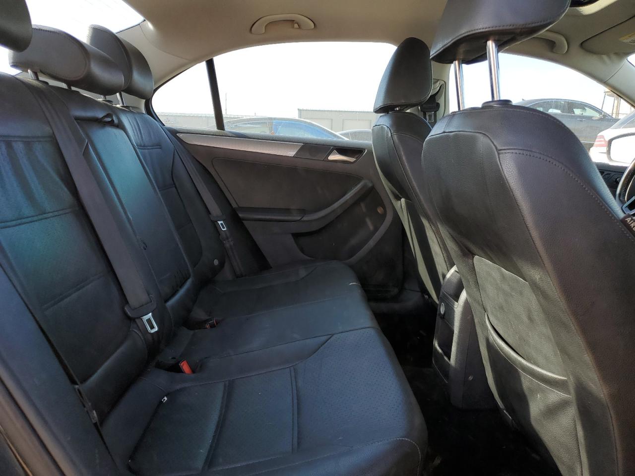 Volkswagen Jetta Se Image 6