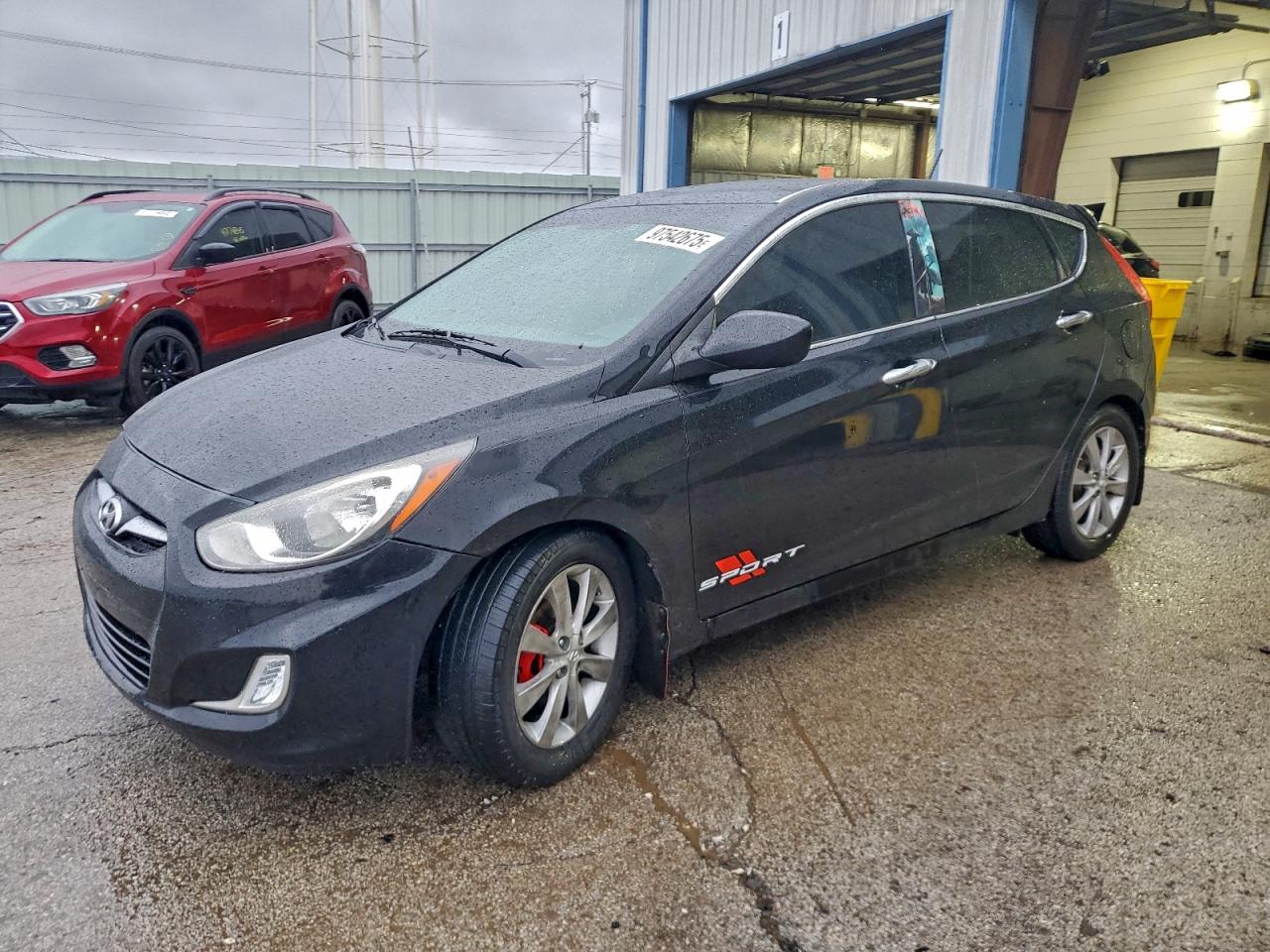 Hyundai ACCENT Gls Image 1