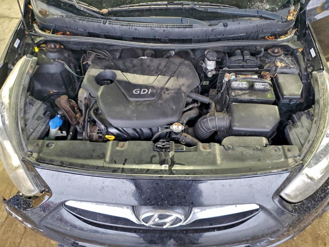 Hyundai ACCENT Gls Image 10