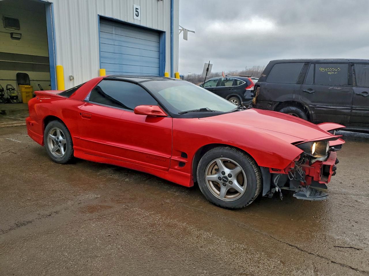 Pontiac Firebird Image 12