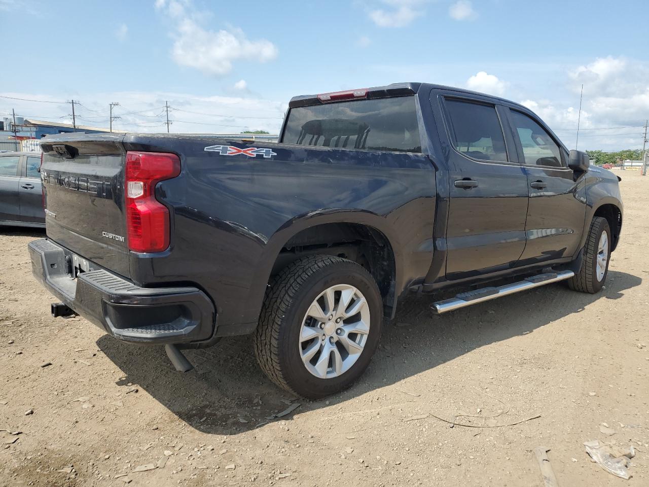 Chevrolet Silverado K1500 Custom Image 13