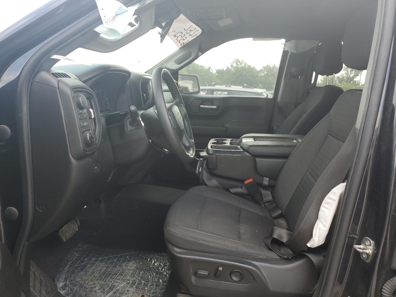 Chevrolet Silverado K1500 Custom Image 2