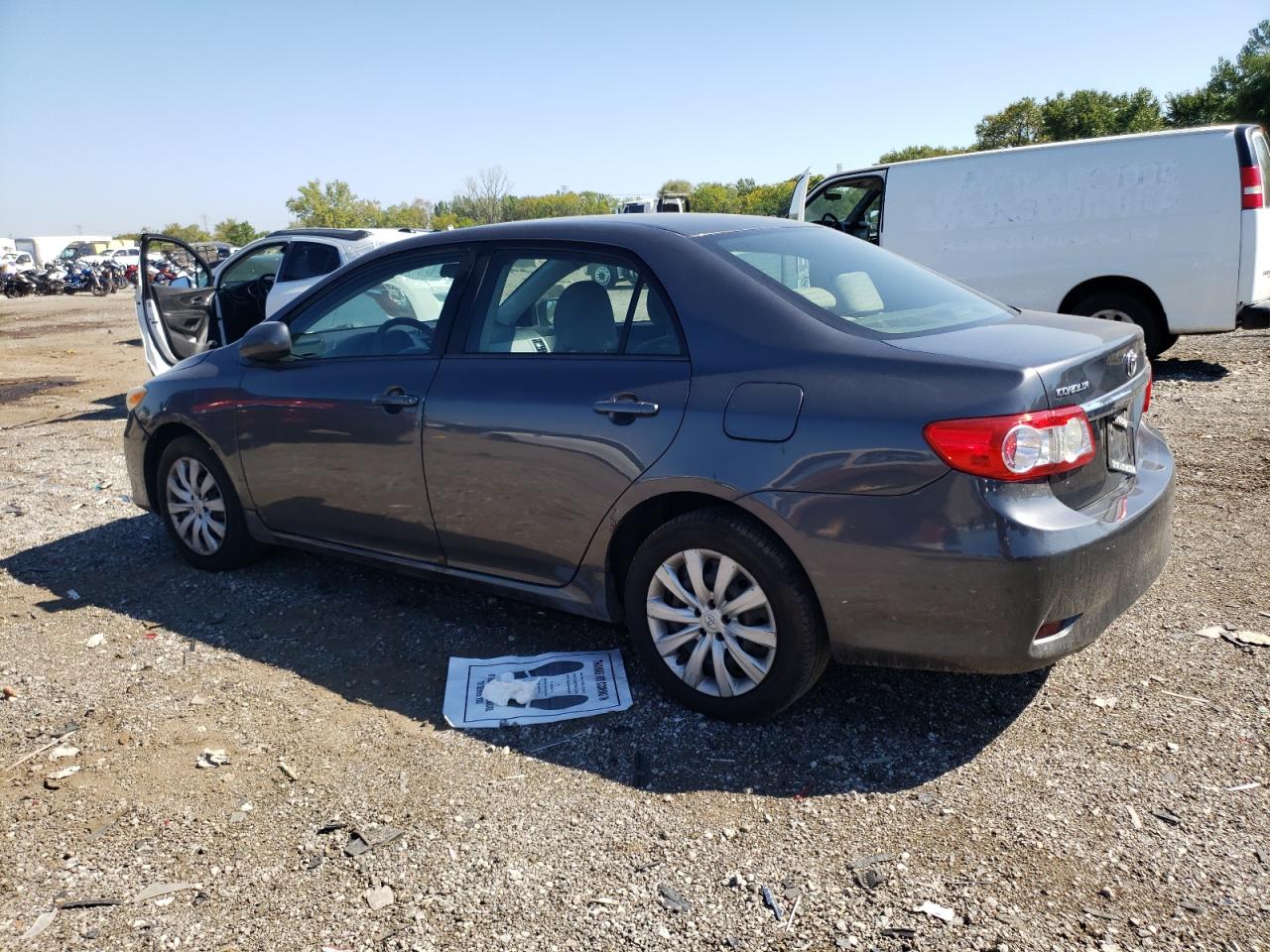 Toyota Corolla Base Image 4