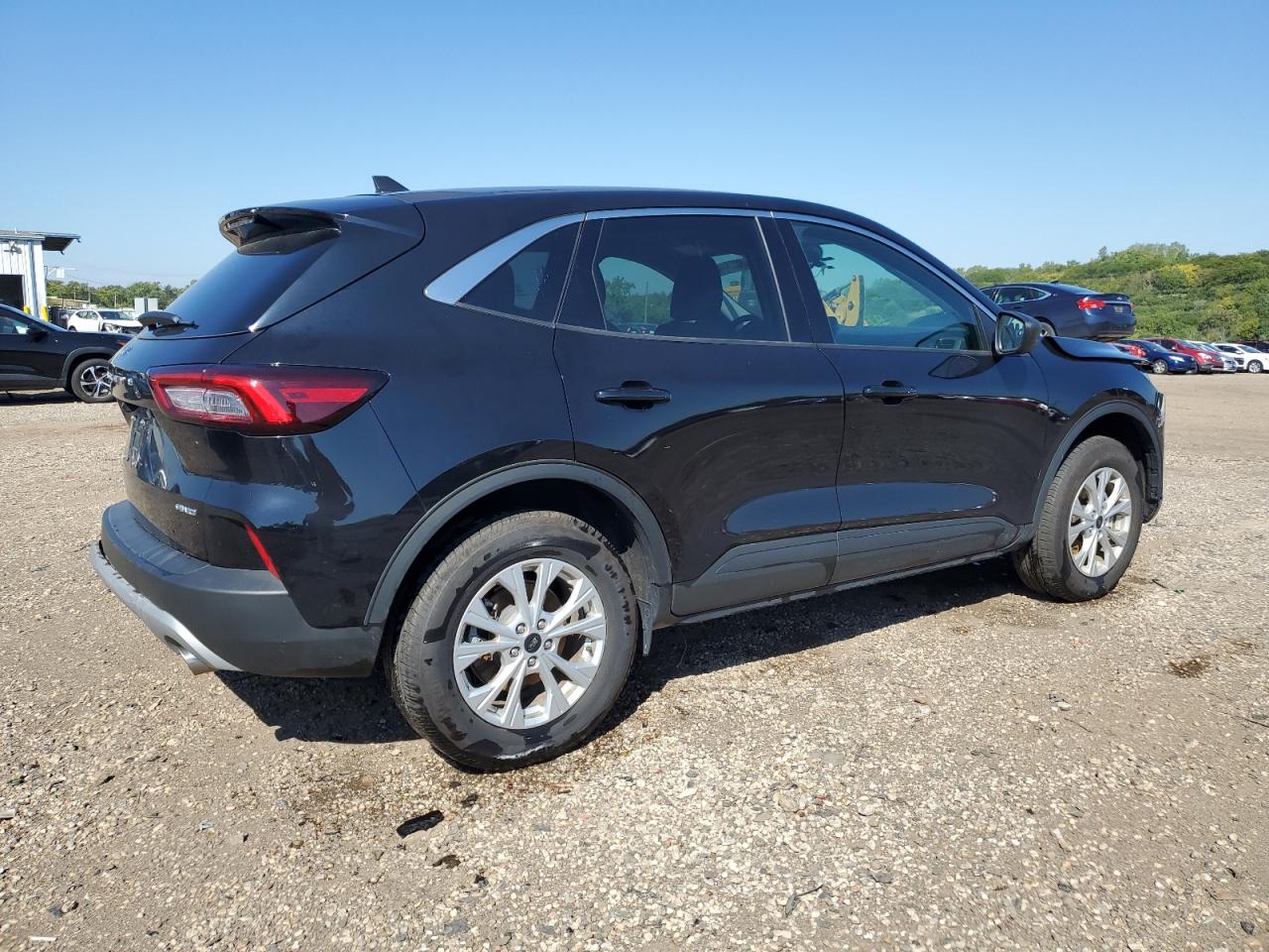 Ford Escape Active Image 2