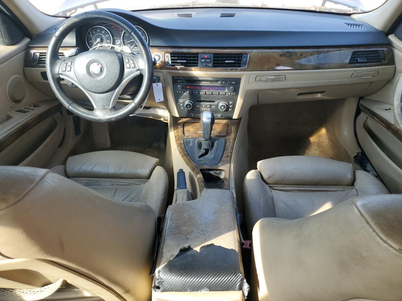 BMW 3 Series I Image 12