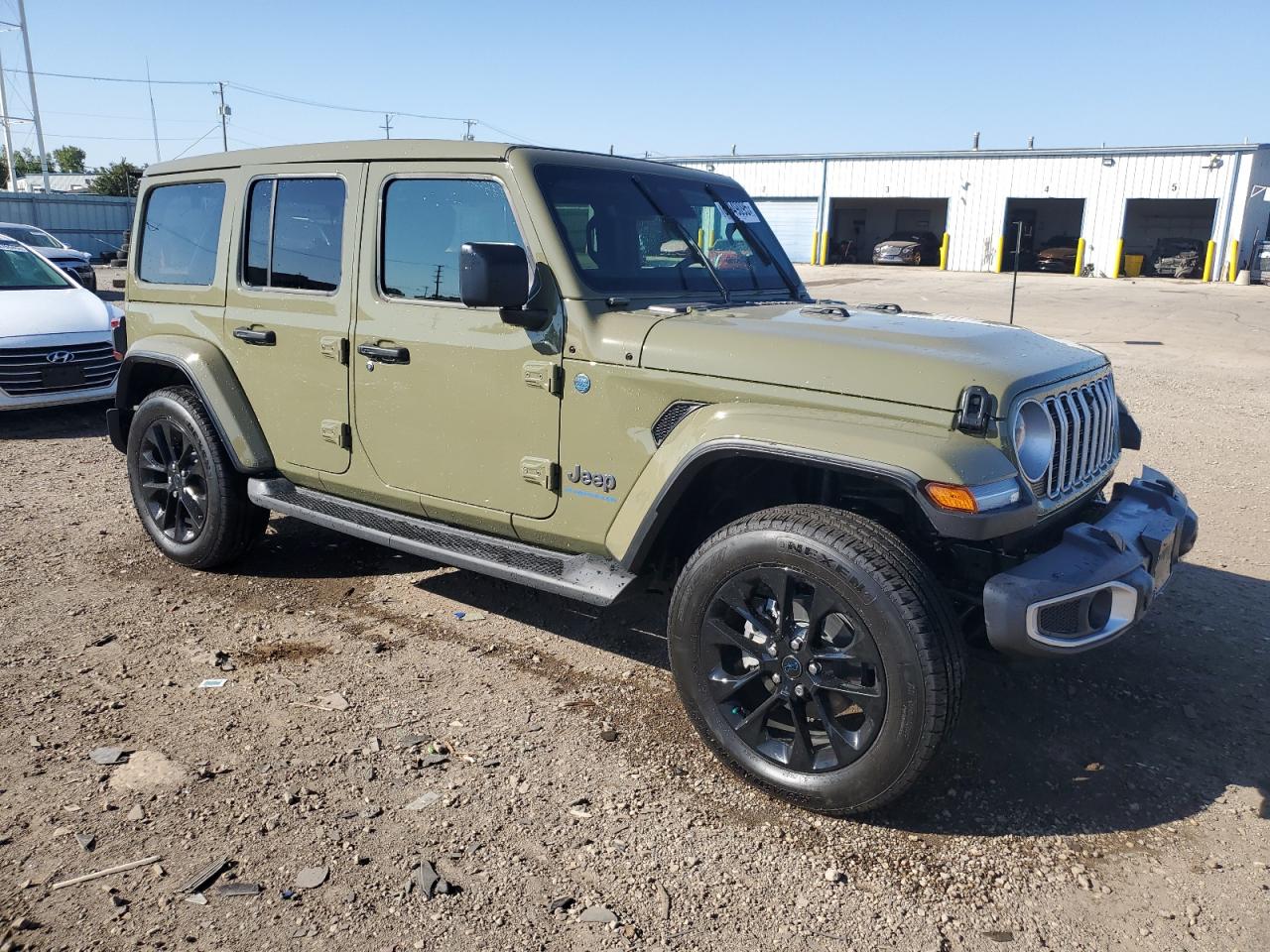 Jeep Wrangler Sahara 4xe Image 3