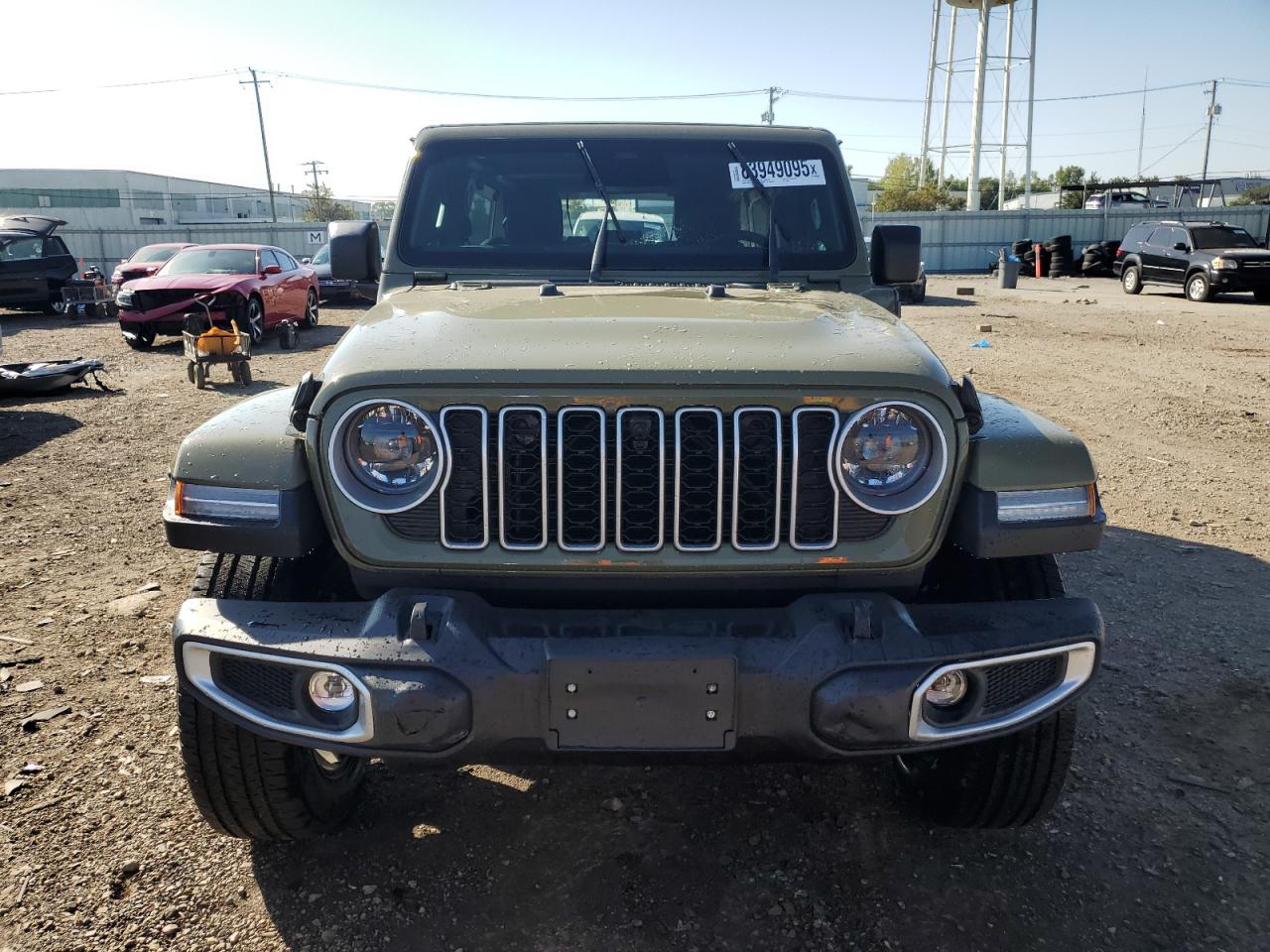 Jeep Wrangler Sahara 4xe Image 8