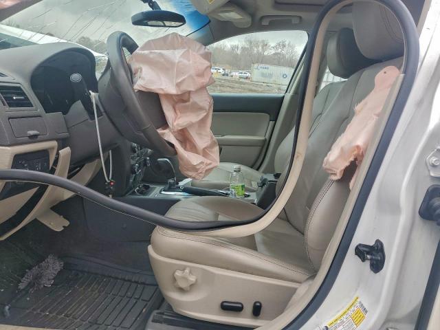 Ford Fusion Sel Image 3