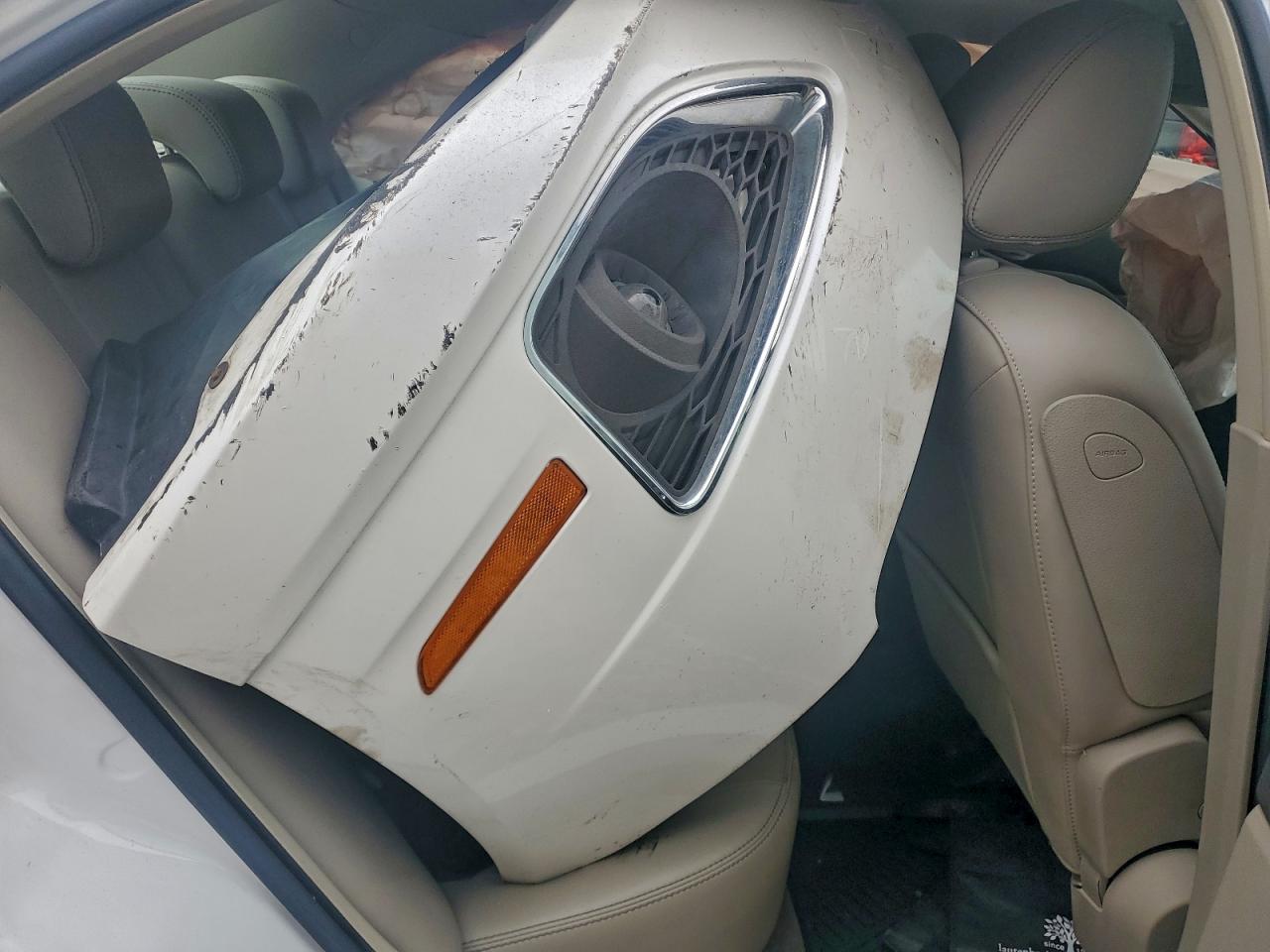 Ford Fusion Sel Image 8