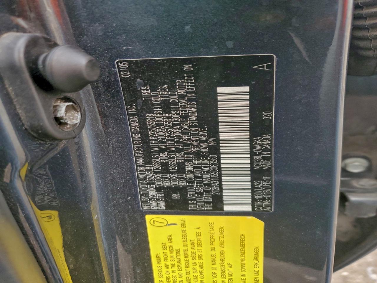 Lexus RX 330 Image 12