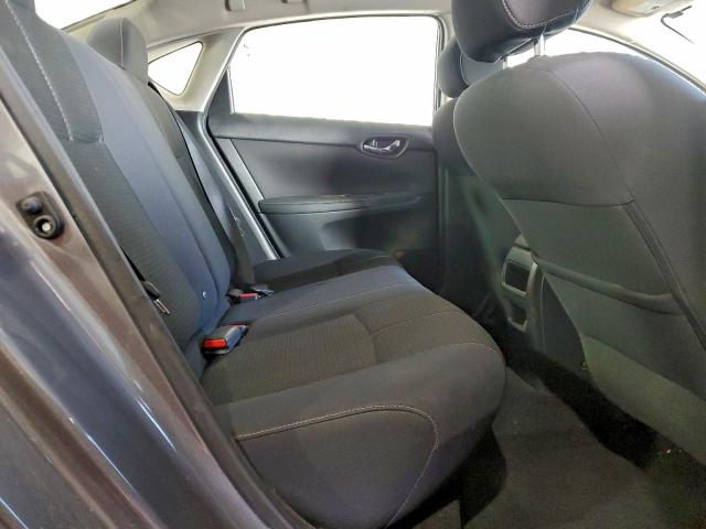 Nissan Sentra S Image 6