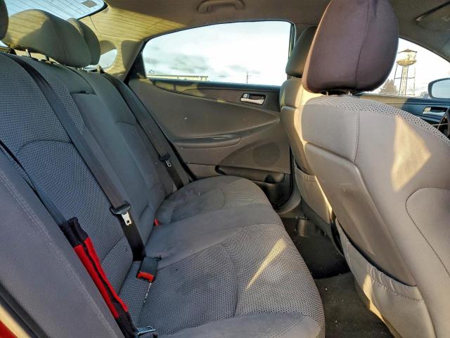 Hyundai SONATA Gls Image 12