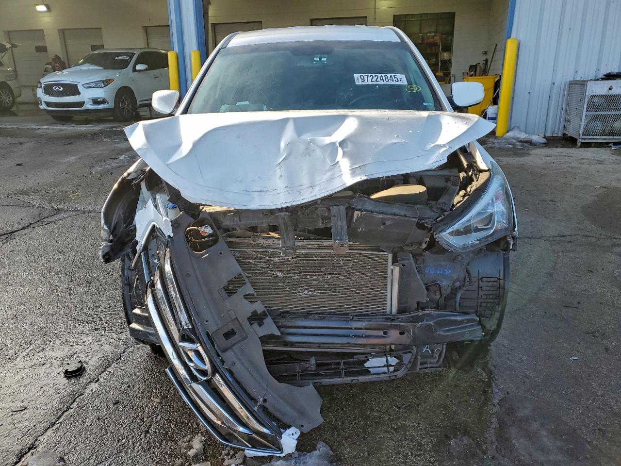 Hyundai SANTA FE Image 4