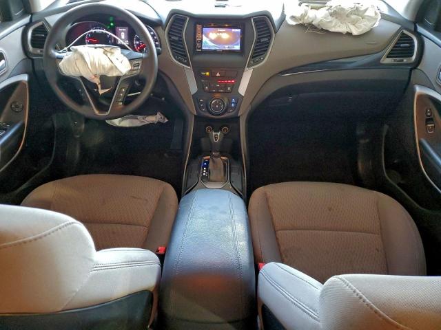 Hyundai SANTA FE Image 6