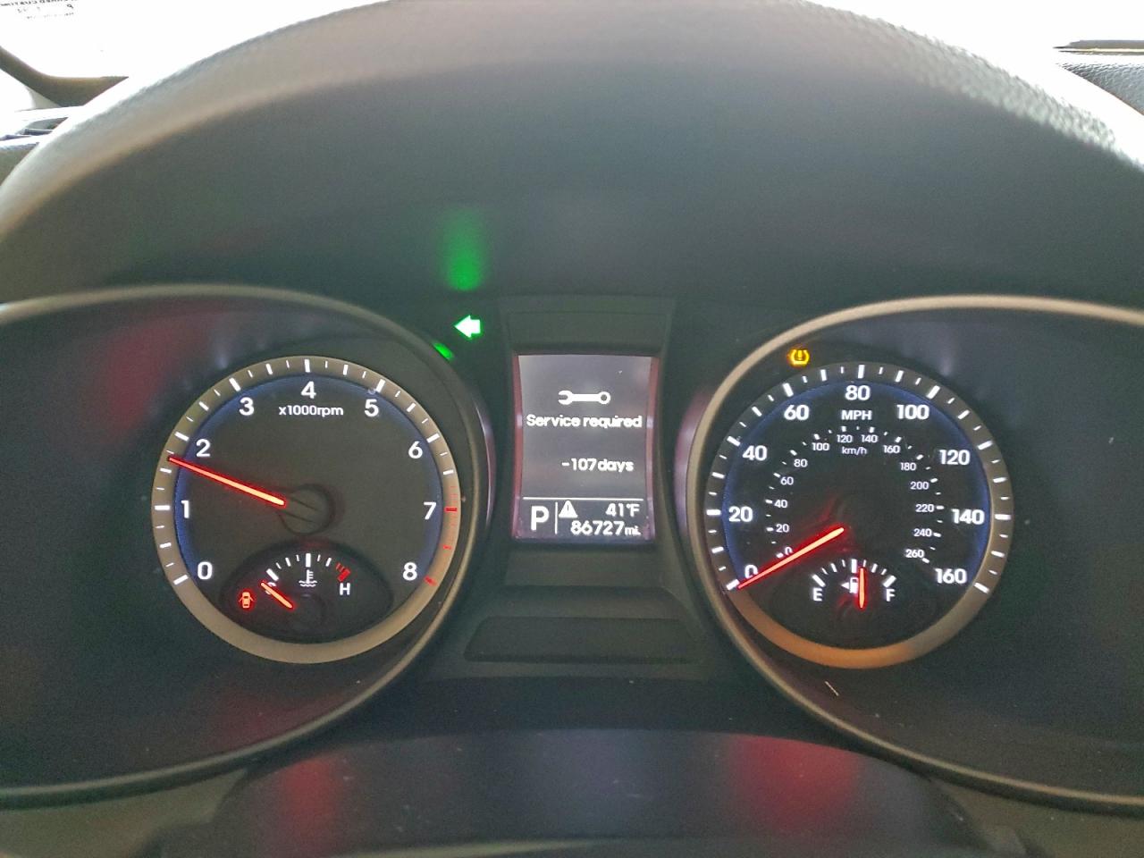 Hyundai SANTA FE Image 2