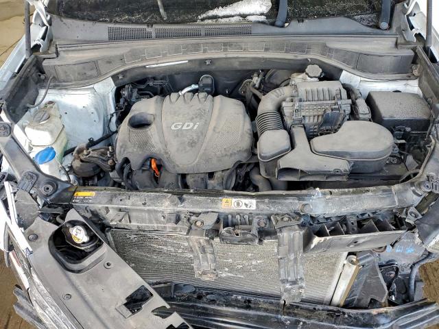 Hyundai SANTA FE Image 12