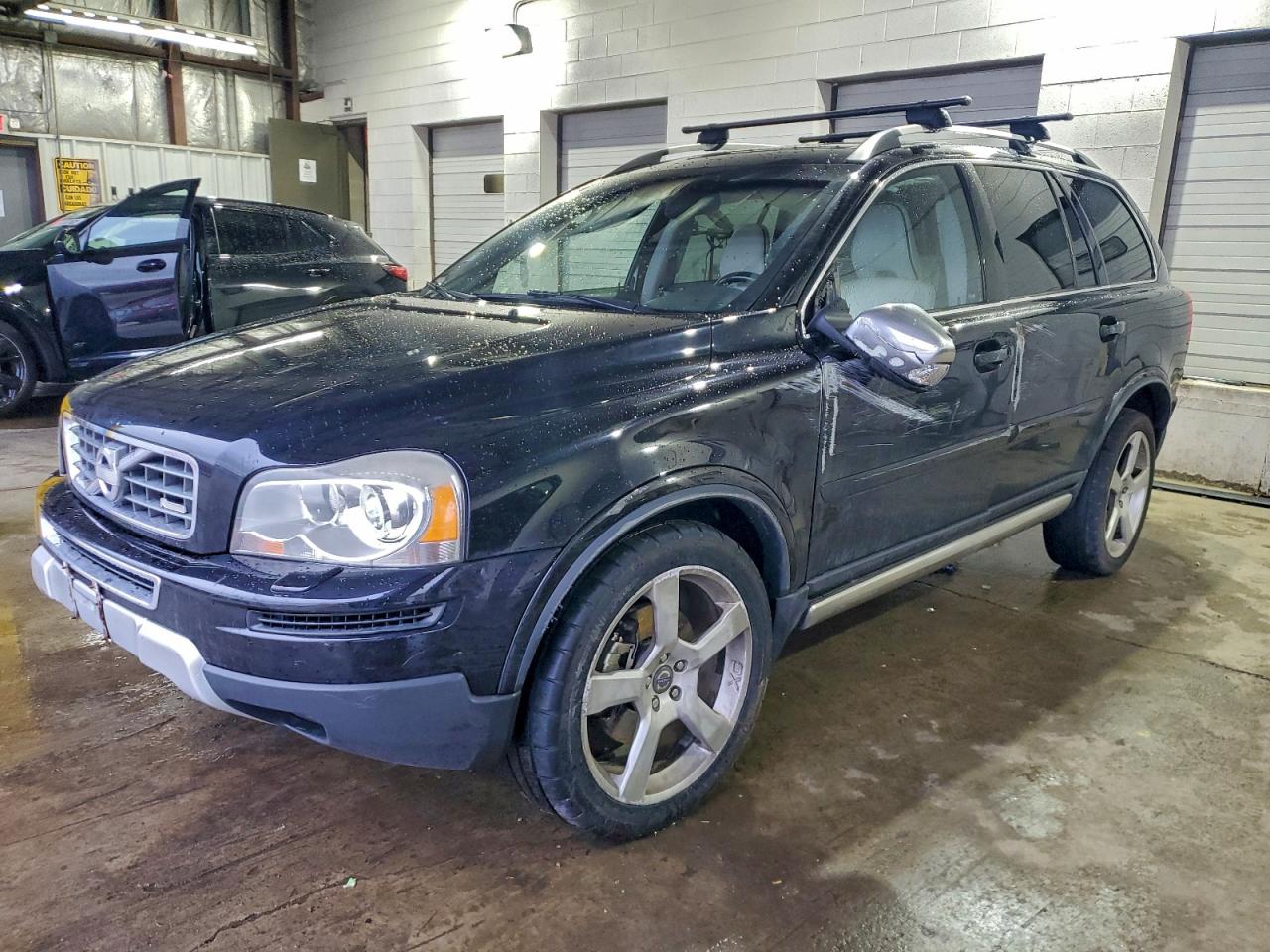 Volvo XC90 Image 1