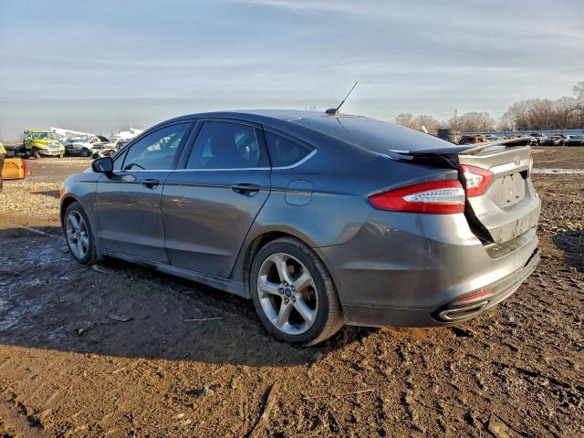 Ford Fusion Se Image 3