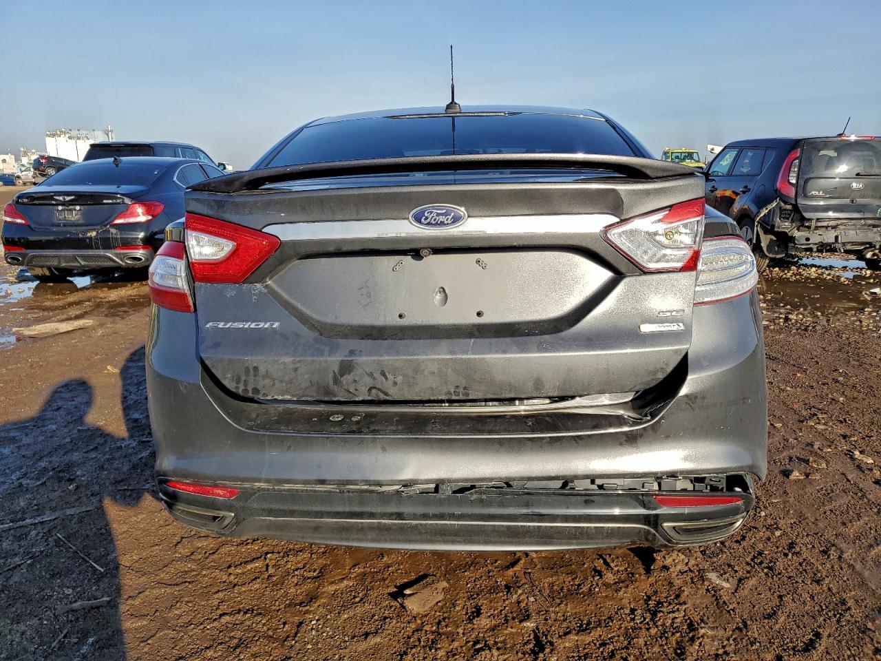 Ford Fusion Se Image 12