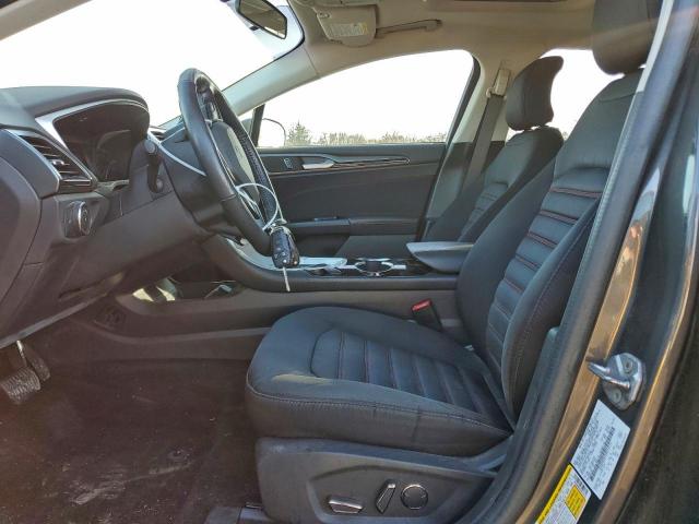 Ford Fusion Se Image 6