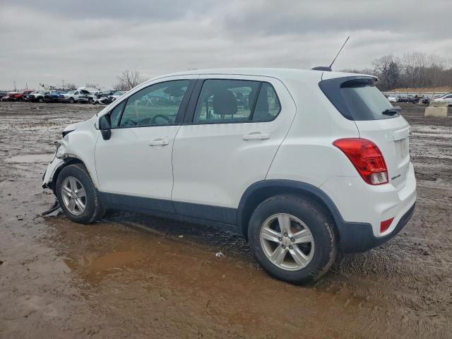 Chevrolet Trax Ls Image 2