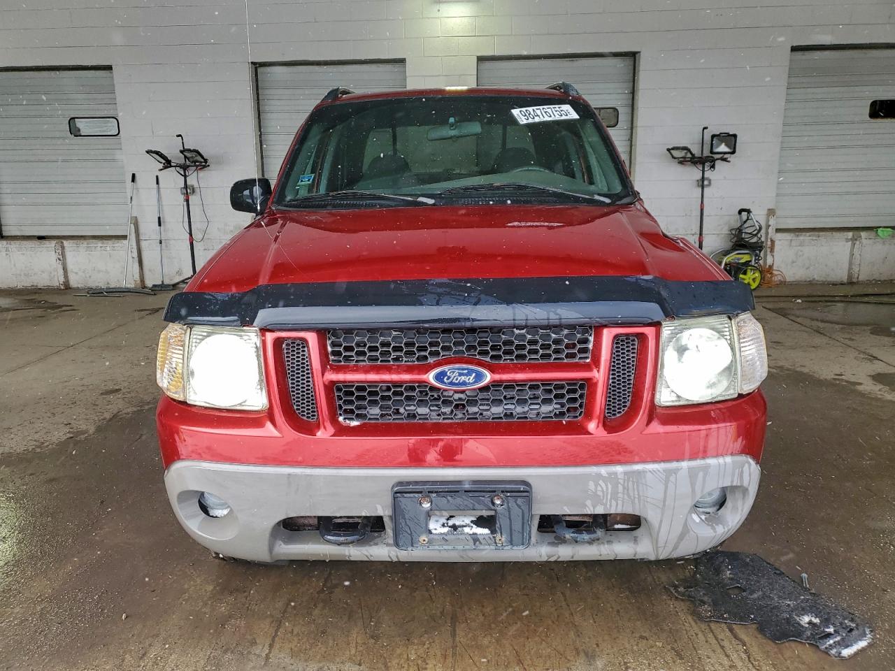 Ford Explorer Image 5