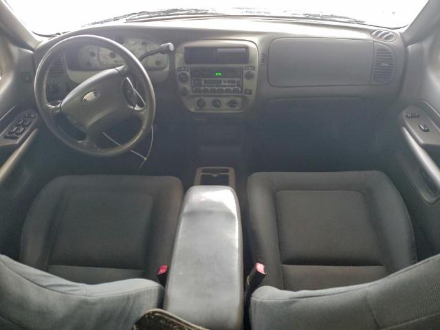 Ford Explorer Image 10