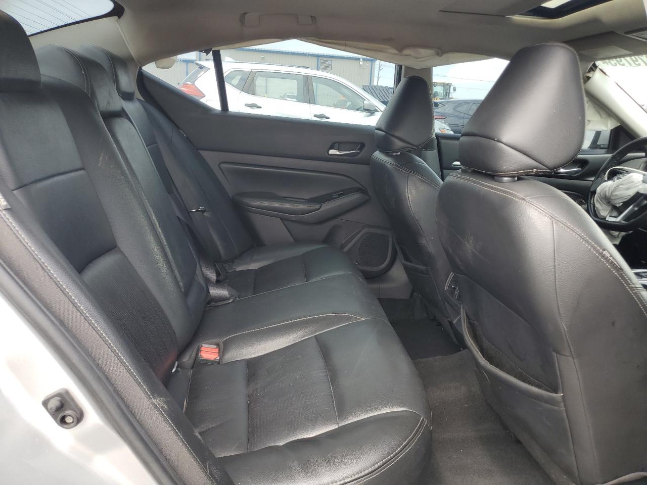 Nissan Altima Sl Image 4