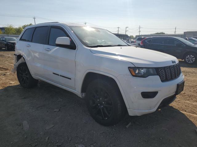 Jeep Grand Cherokee Laredo Image 3