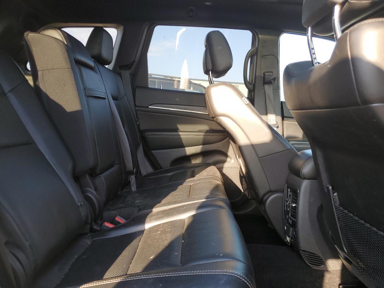 Jeep Grand Cherokee Limited Image 3