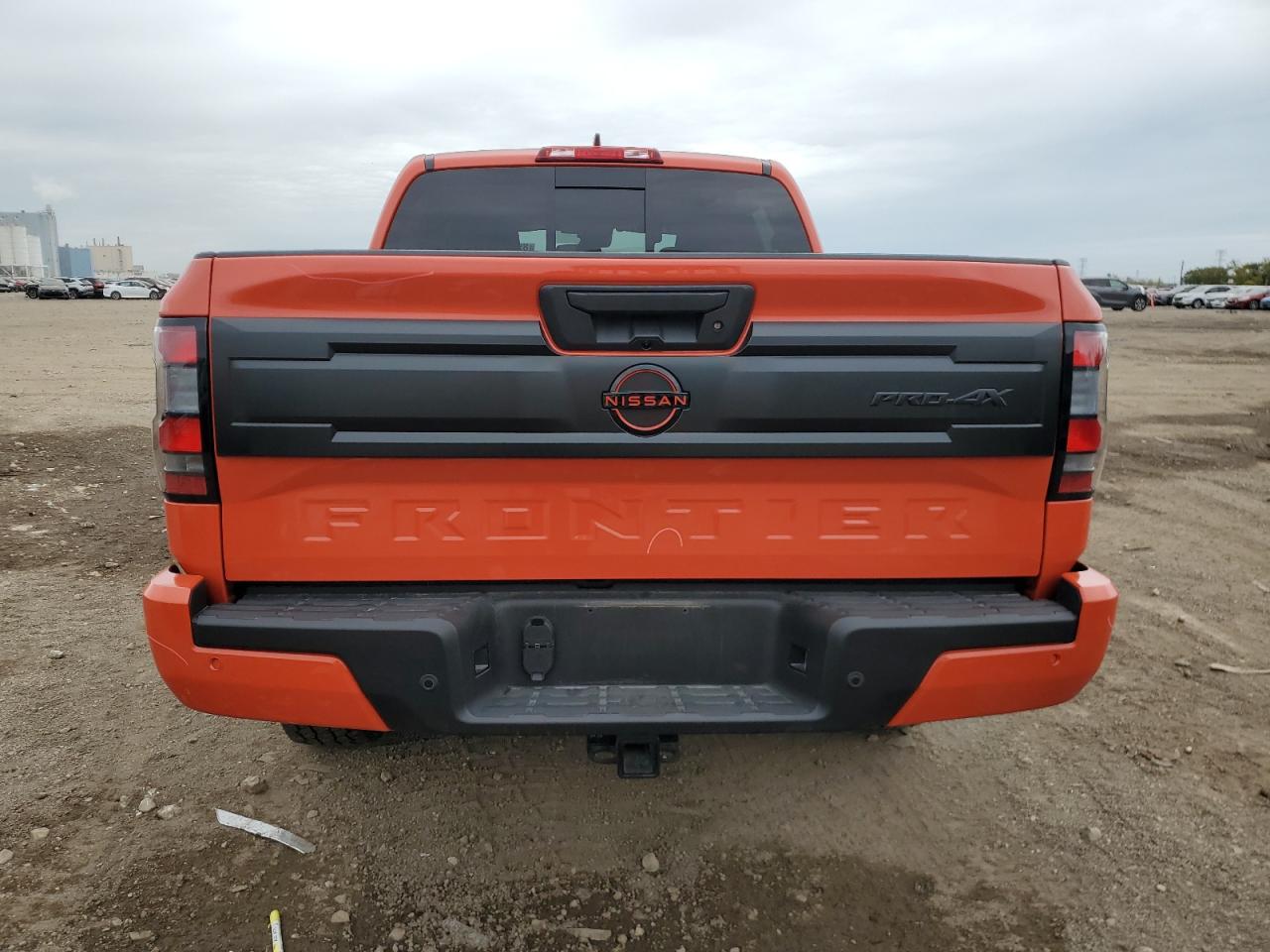 Nissan Frontier S Image 6