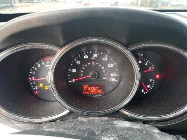 Kia Sorento Base Image 12