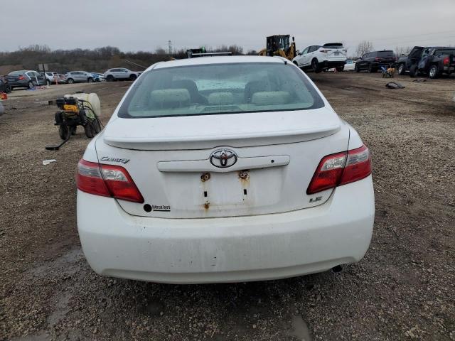 Toyota Camry Base Image 6