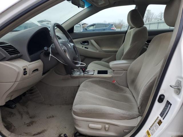 Toyota Camry Base Image 12