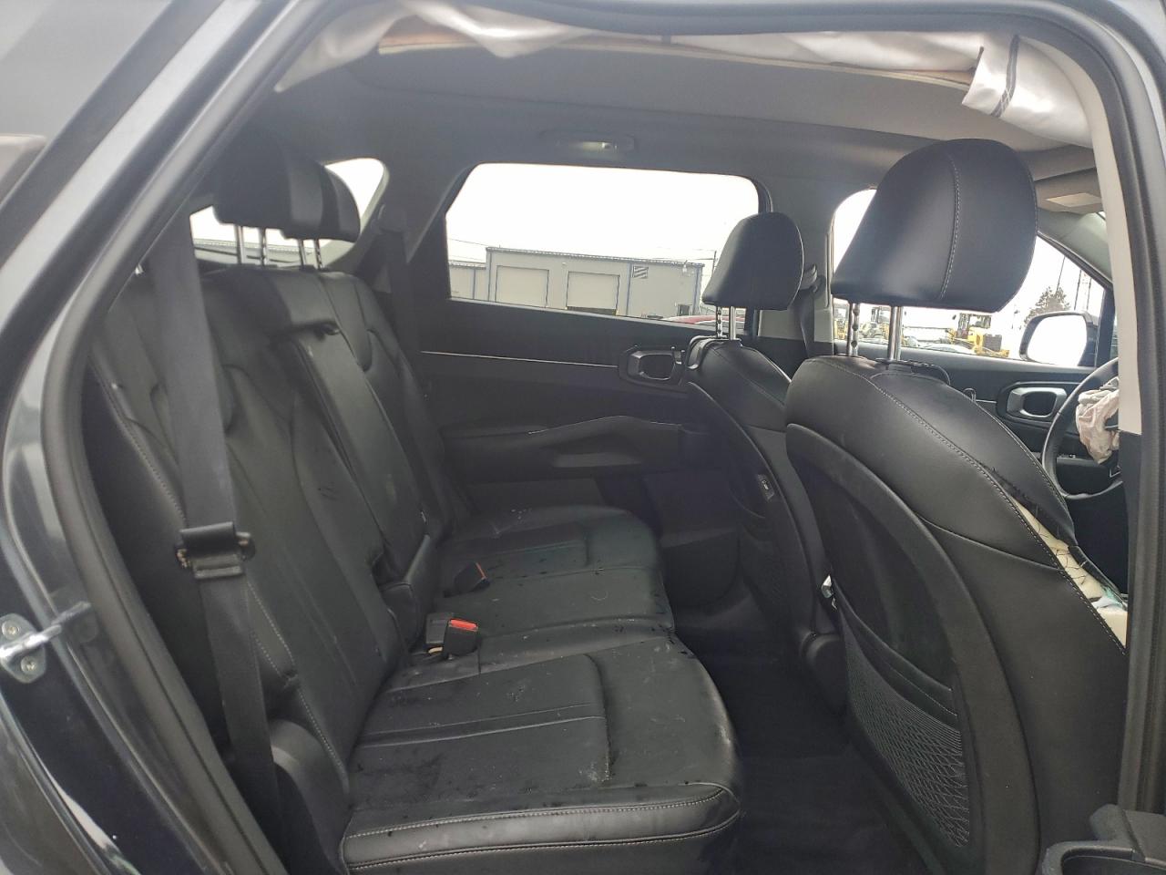 Kia Sorento S Image 10