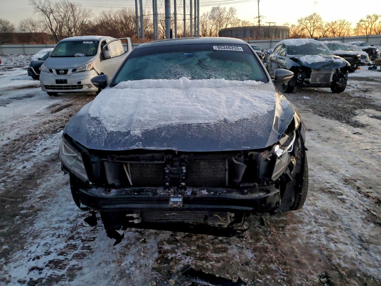 Volkswagen Passat S Image 4