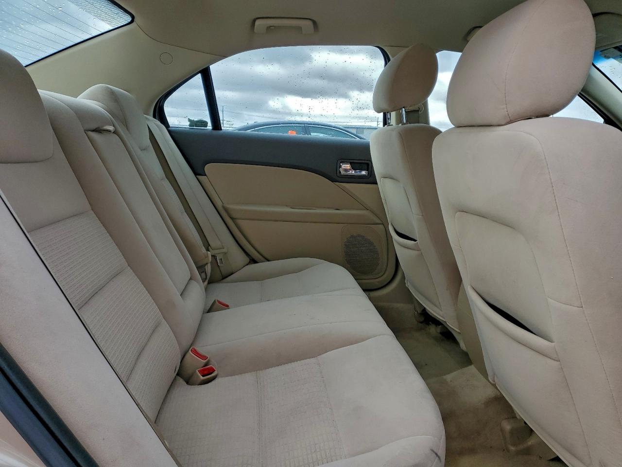 Ford Fusion Se Image 5