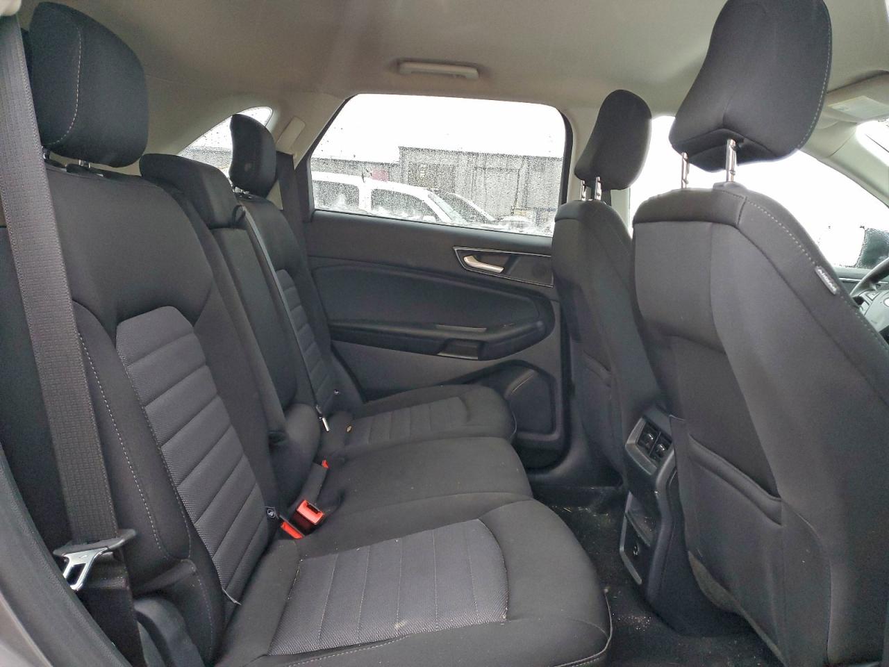 Ford Edge Se Image 9