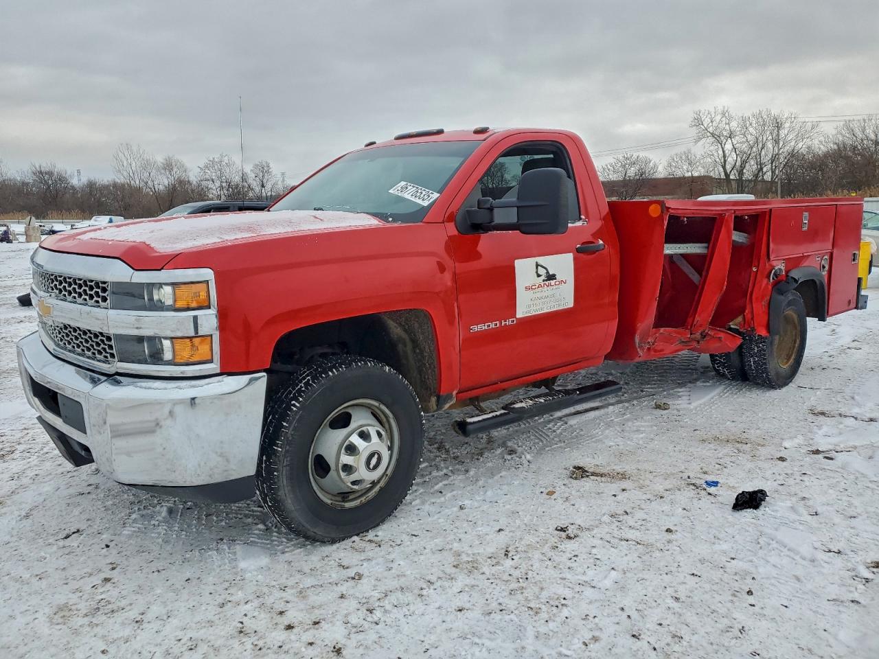 Chevrolet Silverado K3500 Image 1