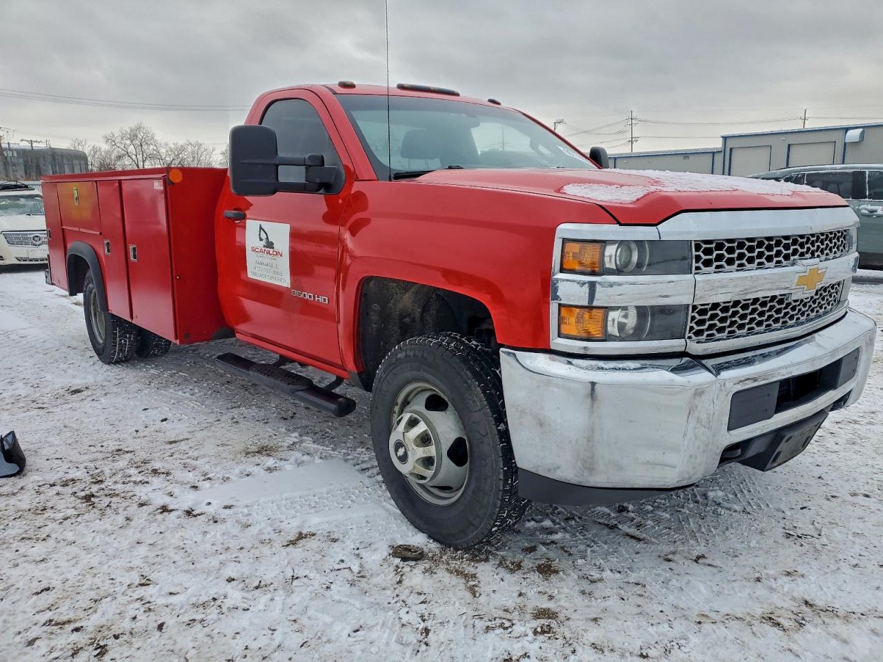 Chevrolet Silverado K3500 Image 7