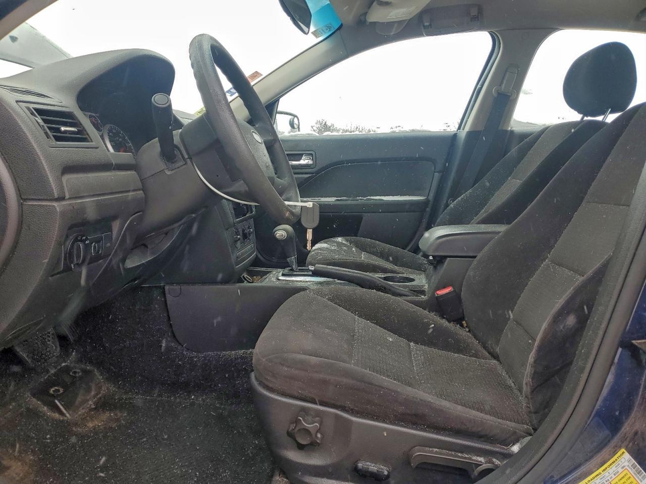 Ford Fusion Se Image 8