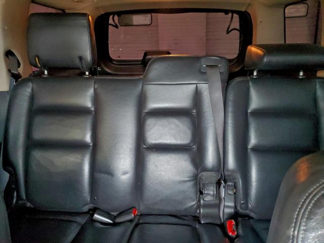 Ford Explorer Limited Image 4